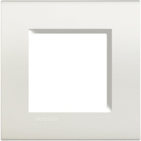 Рамка прямоугольная 2 мод Bticino Living Light Белый