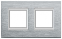 Рамка прямоугольная вертикальная немецкий стандарт 2+2 мод Bticino Axolute Хром 