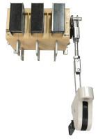 Выключатель-разъединитель 100A 2 направления с д/г камерами передняя смещенная левая/ правая рукоятка MAXma EKF PROxma ВР32У-31A71240