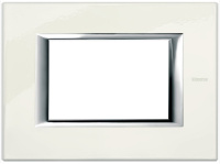 Рамка прямоугольная итальянский стандарт ITA 3 мод Bticino Axolute Фарфор 