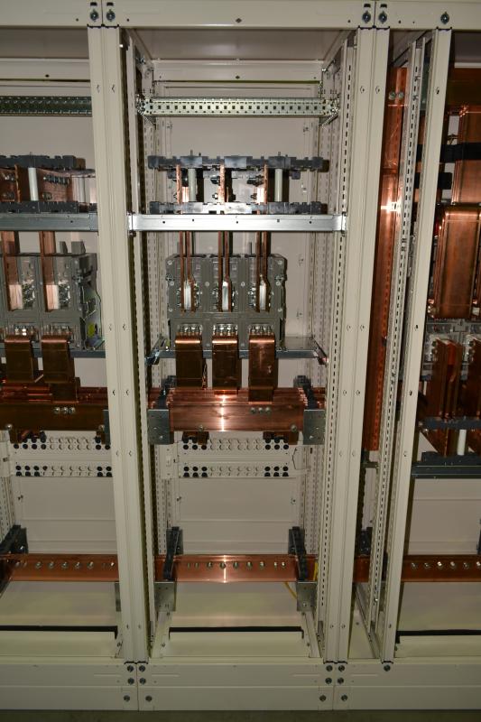 Распределительное устройство 0,4кВ 3200А: разработаны 