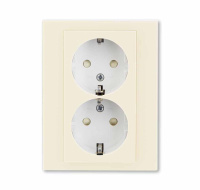 Розетка двойная с заземлением со шторками 16А слоновая кость / белый ABB Levit