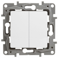 Выключатель 2-клавишный с подсветкой 10A винтовой зажим Legrand Etika Белый