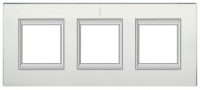 Рамка прямоугольная вертикальная немецкий стандарт 2+2+2 мод Bticino Axolute Матовое стекло 