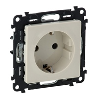 Розетка с заземлением немецкий стандарт безвинт.зажим Legrand Valena Life Слоновая кость