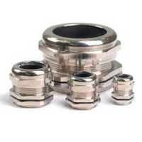 Латунный кабельный ввод М48, d=25-32 мм  DKC