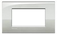 Рамка AIR 4 мод Bticino Living Light Лунное серебро