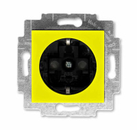 Розетка с заземлением со шторками 16А жёлтый / дымчатый чёрный ABB Levit