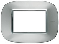 Рамка эллипс итальянский стандарт ITA 3 мод Bticino Axolute Зеркальный алюминий 