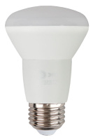 Лампа светодиодная рефлектор E27 220-240В 8Вт 2700К ЭРА