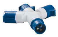 Адаптер трехлучевой 1013 2Р+РЕ 16А 250В IP44 АП-102 DEKraft