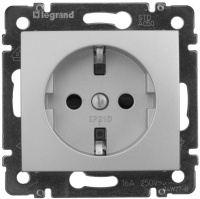 Розетка с заземлением 1-ая с защитными шторками винт.зажим Legrand Valena Алюминий