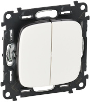 Выключатель 2-клавишный 10A Legrand Valena Allure Белый