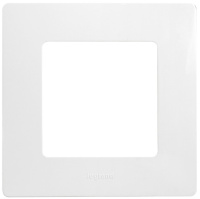 Рамка 1-постовая Legrand Etika Белый