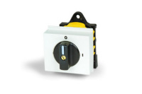 Переключатель кулачковый четырехполюсный с креплен.на DIN-рейку на 12А DKC