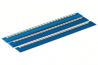 Планка 2,3 с черными буквами R на желтом фоне DKC