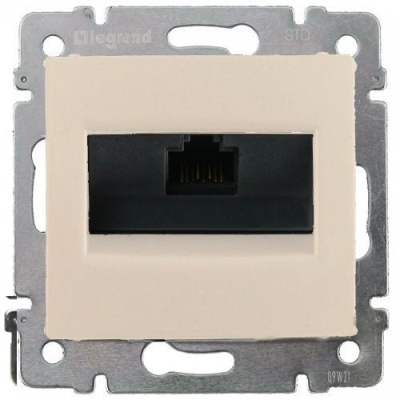Розетка информационная 1-ая RJ45 кат.6 UTP на захватах Legrand Valena Слоновая кость Legrand Valena 774146