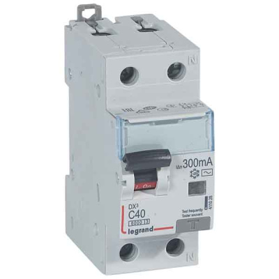 Дифференциальный автомат 1P+N 40A (C) 6kA тип AС 300mA Legrand DX3 Legrand АВДТ-DX3 411028
