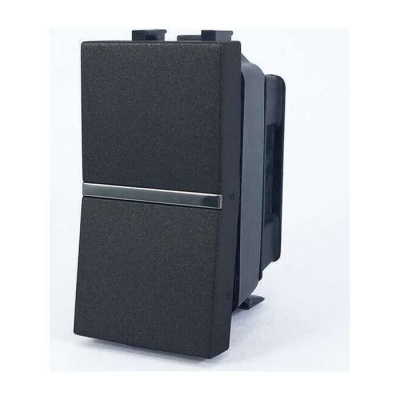 2CLA210100N1801.jpg