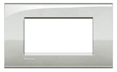 Рамка AIR 4 мод Bticino Living Light Лунное серебро Bticino Living Light LNC4804GL