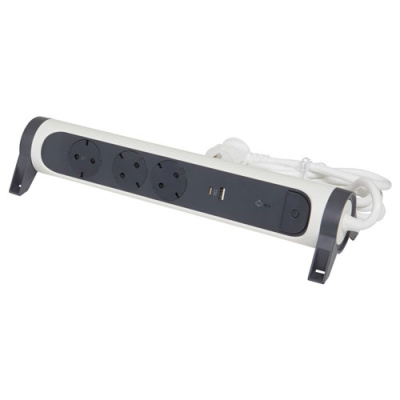 Удлинитель с заземлением 3 розетки с кабелем 1,5 м., с 2xUSB A+C (3А) зарядками, защитой от импульсных перенапряжений, кнопкой включения и поворотным основанием  Legrand Белый/Черный Legrand  694508