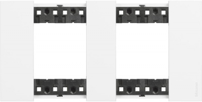 Белый Рамка немецкий стандарт 2 поста (2+2 мод) Bticino LivingNow Bticino Living now KA4802M2KW