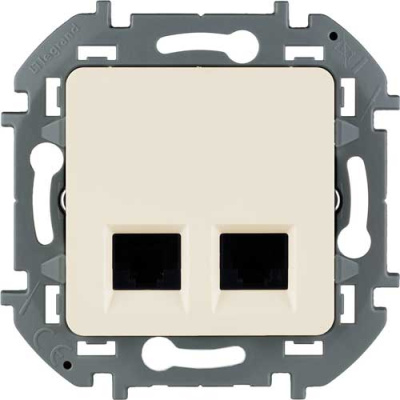 Розетка информационная RJ 45 - категория 6 - UTP IEK Inspiria Слоновая кость IEK Inspiria 673841