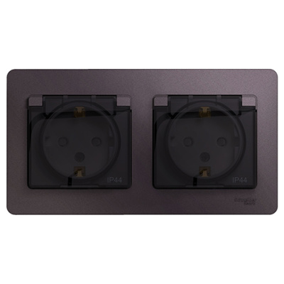 Розетка двойная с заземлением со шторками в сборе IP44 Systeme Electric Glossa Сиреневый туман Systeme Electric Glossa GSL001447