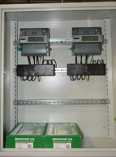 Шкаф учёта электроэнергии (ШУЭ) фото 2