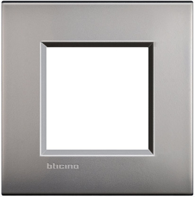 Рамка AIR 2 мод Bticino Living Light Матовый никель Bticino Living Light LNC4802NK