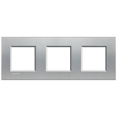 Рамка прямоугольная 2+2+2 мод Bticino Living Light Алюминий Bticino Living Light LNA4802M3TE