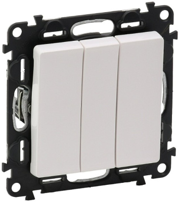 Выключатель 3-клавишный 10A Legrand Valena Life Белый Legrand Valena Life 752403