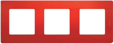 Рамка 3-постовая Legrand Etika Красный Legrand Etika 672533