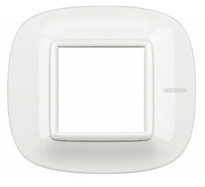 Рамка эллипс 2 мод Bticino Axolute Белый Corian  Bticino Axolute HB4802CGW