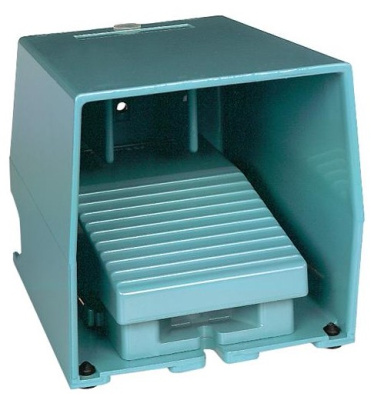 Переключатель педальный 1 шаг NC+NO Schneider Electric Schneider Electric  XPEM310