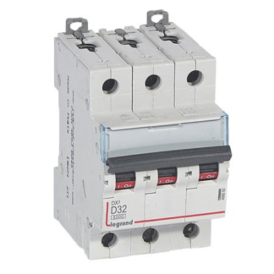 Автоматический выключатель 3P 32 A D 6kA Legrand DX3 Legrand DX3 408092