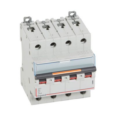 Автоматический выключатель 4P 32 A D 25kA Legrand DX3 Legrand DX3 409849