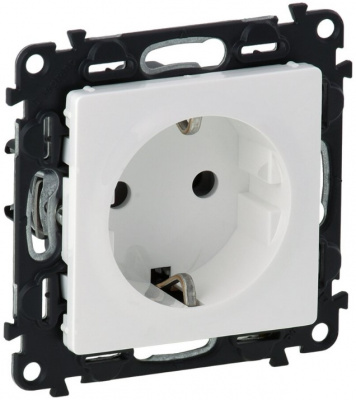 Розетка с заземлением с защитными шторками немецкий стандарт винт.зажим Legrand Valena Life Белый Legrand Valena Life 753424