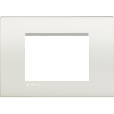 Рамка прямоугольная 3 мод Bticino Living Light Белый Bticino Living Light LNA4803BI