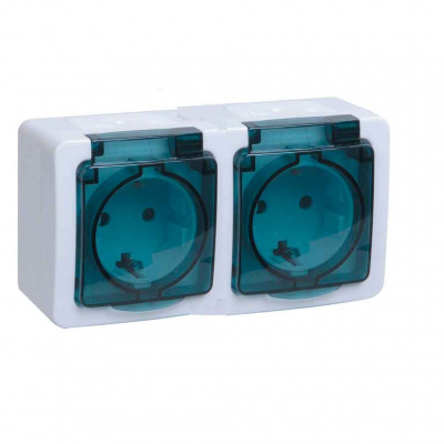 Розетка открытой установки с заземлением двойная с крышкой 16A IP54 белая дымчатая IEK Гермес PLUS РСб22-3-ГБд IEK Гермес PLUS ERMP22-K03-16-54-EC