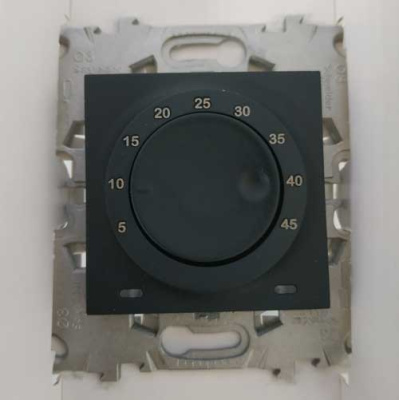 NU550354_2